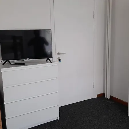 Mikos Apartment Stade